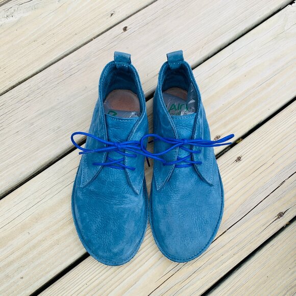 Blue Suede Hawthorne Chukka Size 9 (Women's 9.5-10) - Picture 1 of 7